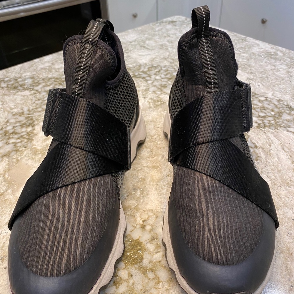 Sorel sneakers